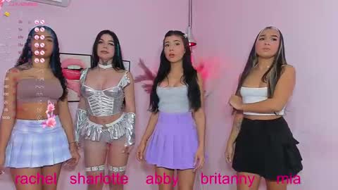 moderator JAZMIN my team is Abby RachelMia online show from 02.13.25