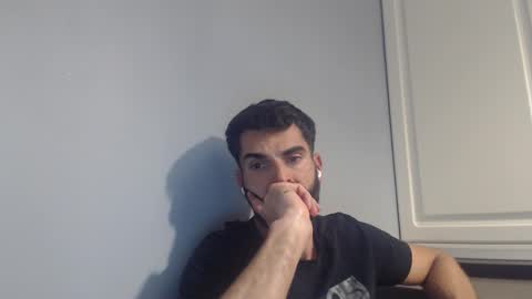 cuteeboy online show from 11.04.25