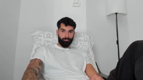 cuteeboy online show from 11.25.25