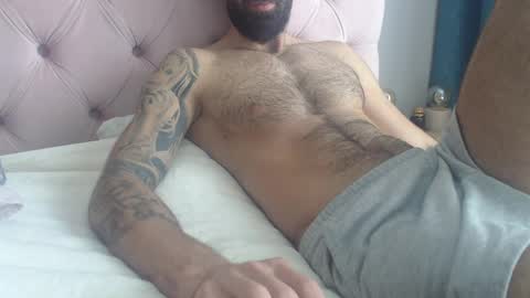 cuteeboy online show from 04.05.26