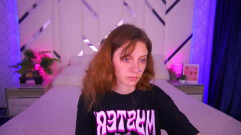 Foxy online show from 11.11.25