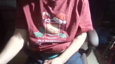 Snapshot of cuteguy4u87 chatting on 12.14.25 cuteguy4u87 online show from 12.14.25