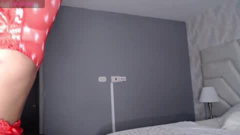 Snapshot of cuteisagomez chatting on 02.13.25 isa gomez online show from 02.13.25