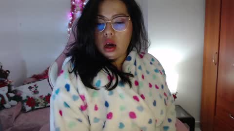 tell me jess   online show from 12.11.24