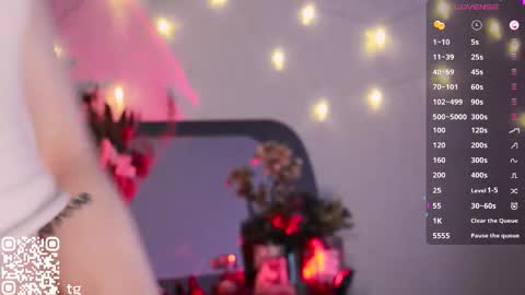 kendall online show from 11.12.25