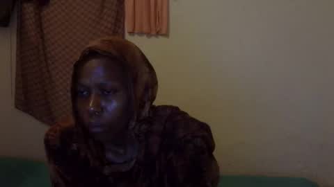 Snapshot of cutemir chatting on 10.22.25 cutemir online show from 10.22.25