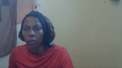 Snapshot of cutemir chatting on 11.14.25 cutemir online show from 11.14.25