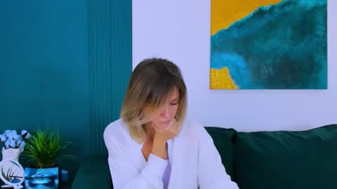 cutemirage online show from 10.03.25