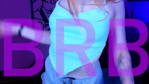 Snapshot of cutemousee chatting on 11.03.25 Rina online show from 11.03.25