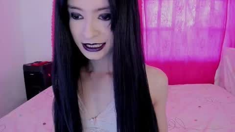 Natalie online show from 09.12.25