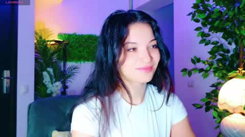 cuteness__girl online show from 10.17.25