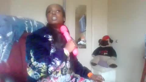 mary mack online show from 01.21.25