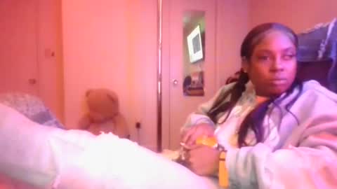 mary mack online show from 01.23.25