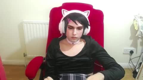 cutest_princess online show from 10.16.25