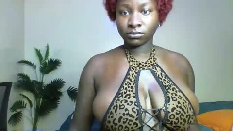 Snapshot of cutey_talrian chatting on 04.28.26 Amaya online show from 04.28.26