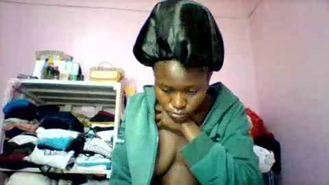 cutezola online show from 09.17.25