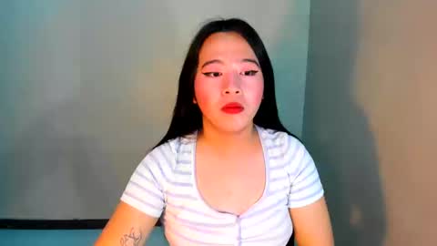 cutie_asianwoman online show from 02.15.25