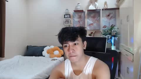 Neil Taylor online show from 11.23.25