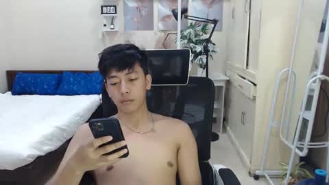 Neil Taylor online show from 12.01.25