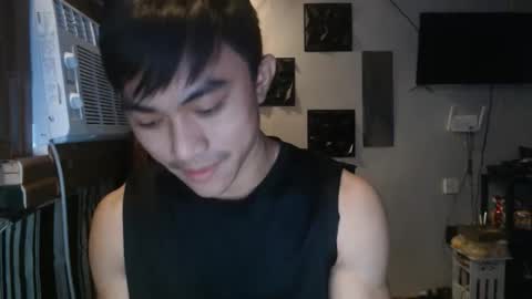 cutie_hunk69 online show from 06.06.26