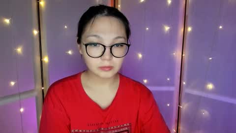 Snapshot of cutie_nikky chatting on 10.24.25 cutie_nikky online show from 10.24.25