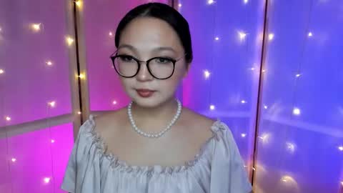 Snapshot of cutie_nikky chatting on 10.30.25 cutie_nikky online show from 10.30.25