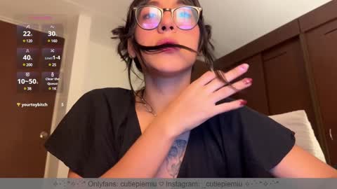 cutiepiemiu -  online show from 01.11.25