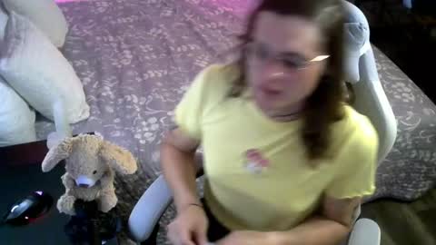 Snapshot of cutiepiescarlett chatting on 05.07.26 cutiepiescarlett online show from 05.07.26