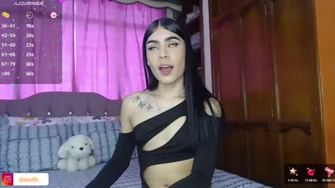 Snapshot of cuttebabe_ chatting on 01.27.25 Sophia online show from 01.27.25