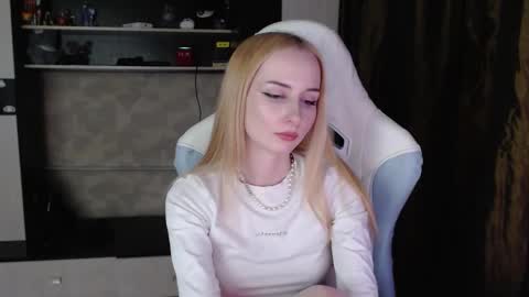 Cutti Crystal online show from 03.23.26