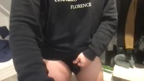 cuttop2373844 online show from 10.20.25