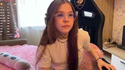 cyber_shawty online show from 04.22.26