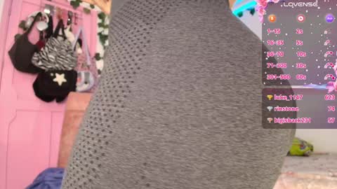 Camila online show from 02.06.25