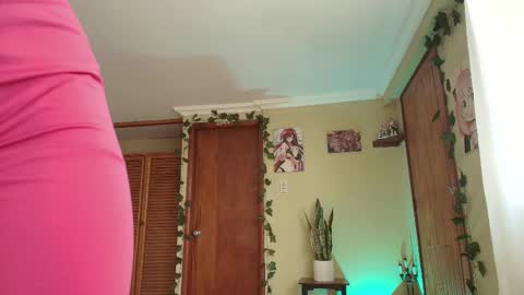 Camila online show from 12.18.25