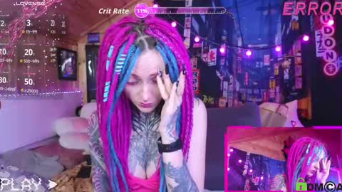 Snapshot of cybernekko chatting on 09.25.25 Neko online show from 09.25.25