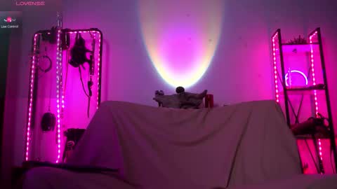 Lily Goddess online show from 11.19.25