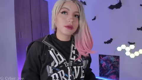 Snapshot of cyberzoe chatting on 10.28.25 cyber zoe online show from 10.28.25