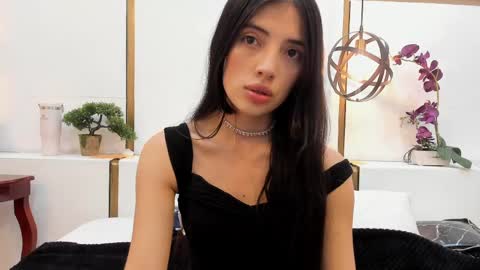 Cynthia1fox online show from 04.14.26