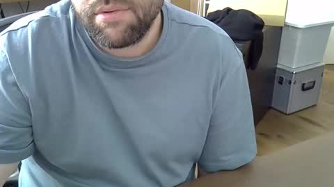 Snapshot of cyrsug chatting on 03.29.26 cyrsug online show from 03.29.26