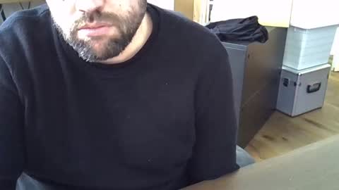 Snapshot of cyrsug chatting on 03.30.26 cyrsug online show from 03.30.26