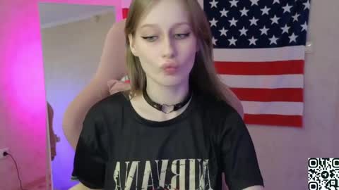 Snapshot of cyyberwhore chatting on 05.12.26 cyyberwhore online show from 05.12.26