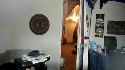 Andrew Thomas online show from 10.19.25