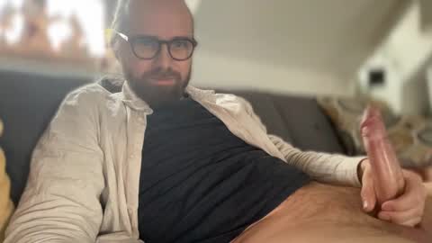 Snapshot of d0n_gi0vanni chatting on 12.14.24 d0n_gi0vanni online show from 12.14.24