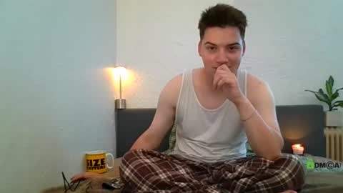 Snapshot of d0rian_ikkegray chatting on 07.20.26 Dorian online show from 07.20.26
