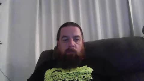 Snapshot of d1988 chatting on 12.05.24 D online show from 12.05.24