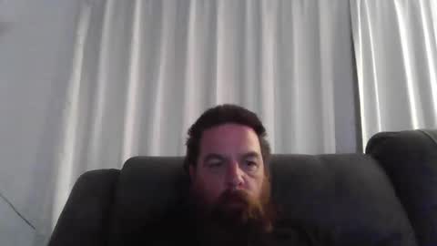 Snapshot of d1988 chatting on 01.11.25 D online show from 01.11.25