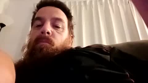 Snapshot of d1988 chatting on 01.21.25 D online show from 01.21.25