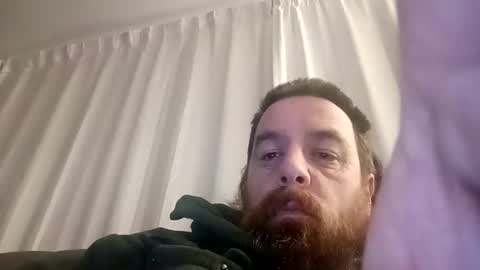 Snapshot of d1988 chatting on 10.15.25 D online show from 10.15.25