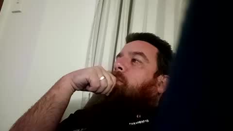 Snapshot of d1988 chatting on 11.12.25 D online show from 11.12.25