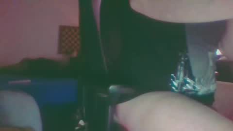 d7xxt1r7 online show from 12.31.24